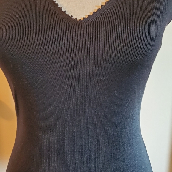 Top - Picture 5 of 5